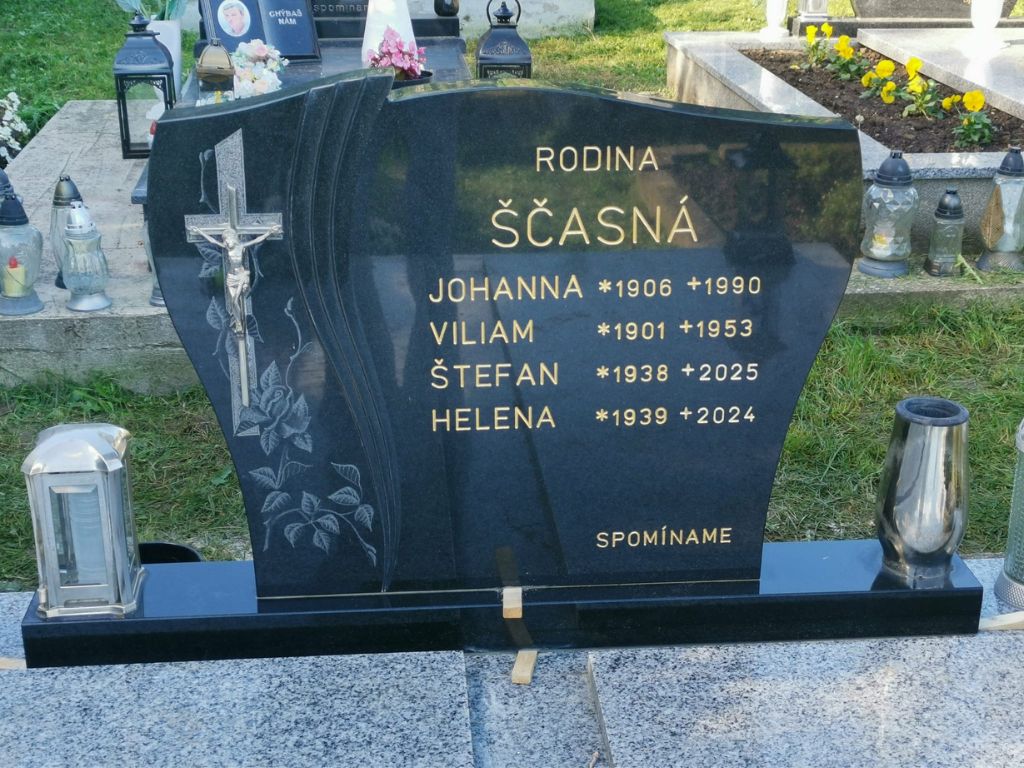 Obnovený pomník po renovácii kamenárstvo Pribina
