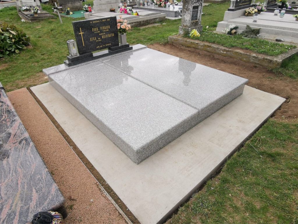 Dvojhrob z prírodnej žuly kamenárstvo Pribina Nitra